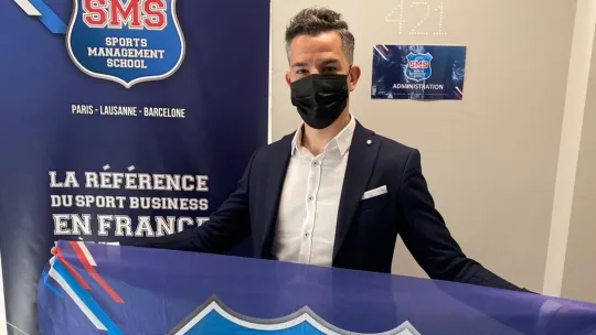 Issam (Conseiller admission SMS) : « Développer sa culture sport business pour réussir »