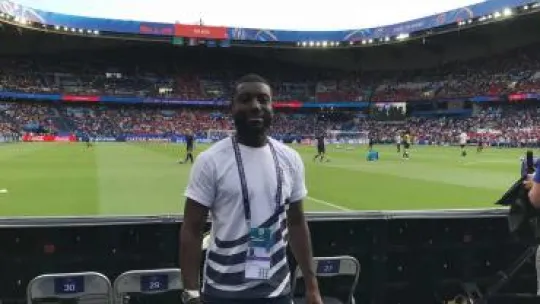 LUCIEN-DAVID & MARION (BÉNÉVOLES CDM FEM) : "NOUS AVONS RESSENTI L'ENGOUEMENT DU PEUPLE FRANÇAIS"