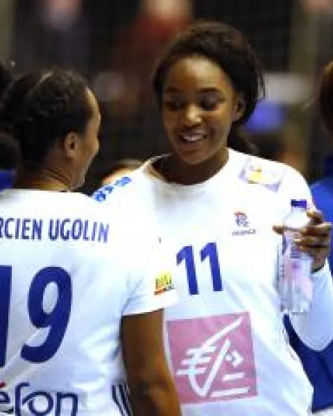 Aissatou Kouyaté (Bachelor Online – Equipe de France Féminine de Handball)