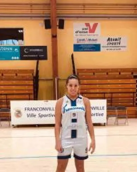 SÉVERINE SAINTEN (MBA2) : "AIDER DES ASSOCIATIONS SPORTIVES À L'ORGANISATION D'ÉVÉNEMENTS À DESTINATION DES ENFANTS"