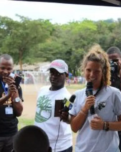 Estelle Brulhart (Sports Charity) : "Contribuer au développement du sport en Tanzanie avec la Sports Management School"