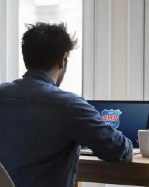 SMS assure 100% des cours à distance !