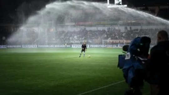 Le mondial tous les deux ans, pour ou contre ?