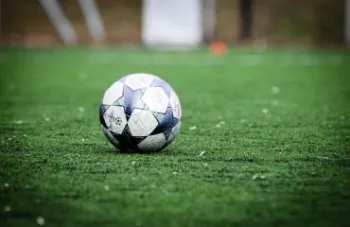 Sport éco - Comment est fixé le prix d'un club ?